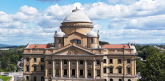 
			
				                                Luzerne County Courthouse
                                 File photo

			
		